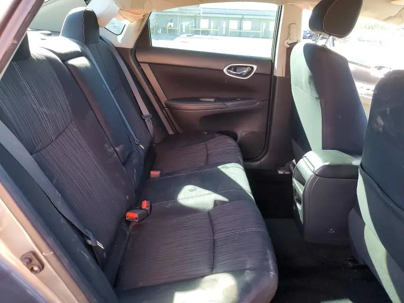 2016 NISSAN SENTRA SV  