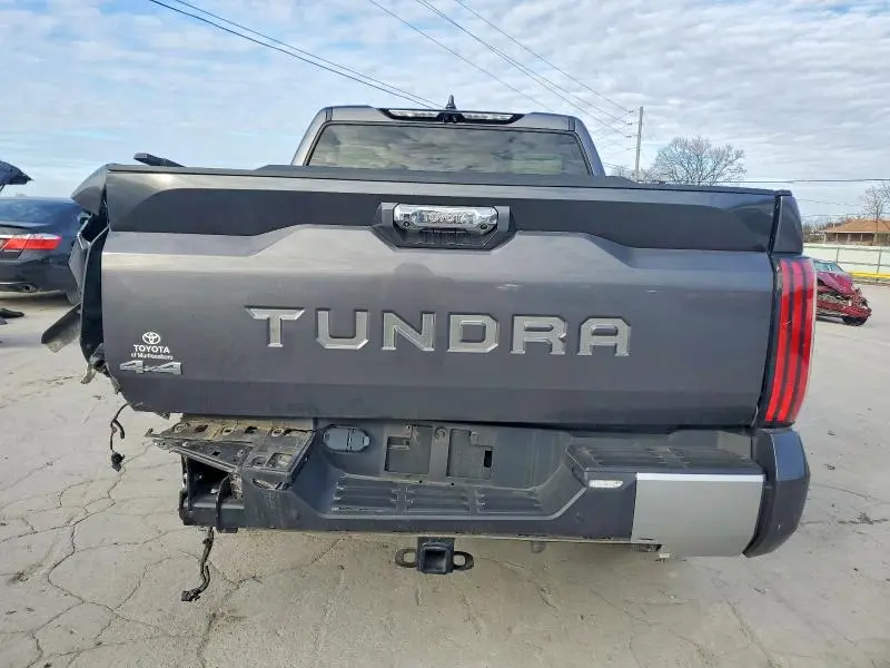 2024 TOYOTA TUNDRA CREWMAX CAPSTONE  