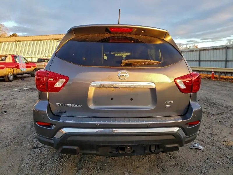 2017 NISSAN PATHFINDER S  