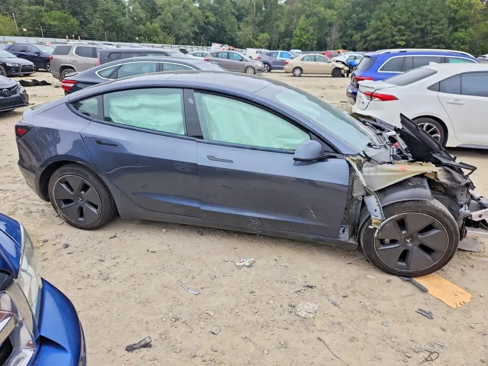2021 TESLA MODEL 3   
