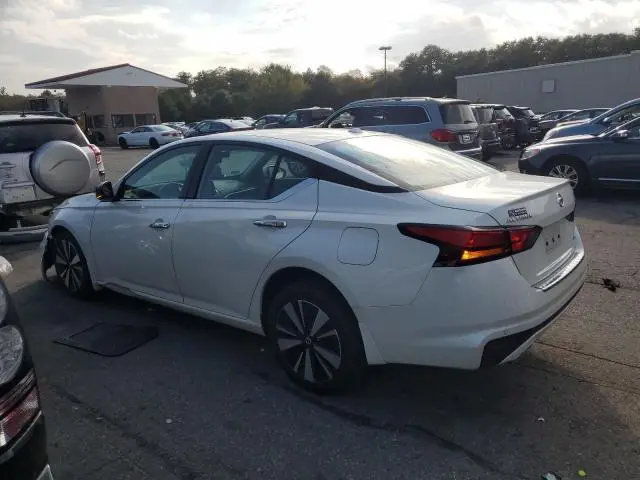 2019 NISSAN ALTIMA SL  