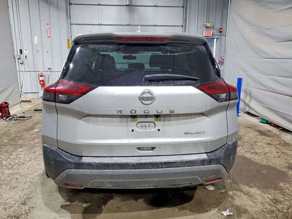 2021 NISSAN ROGUE SL  