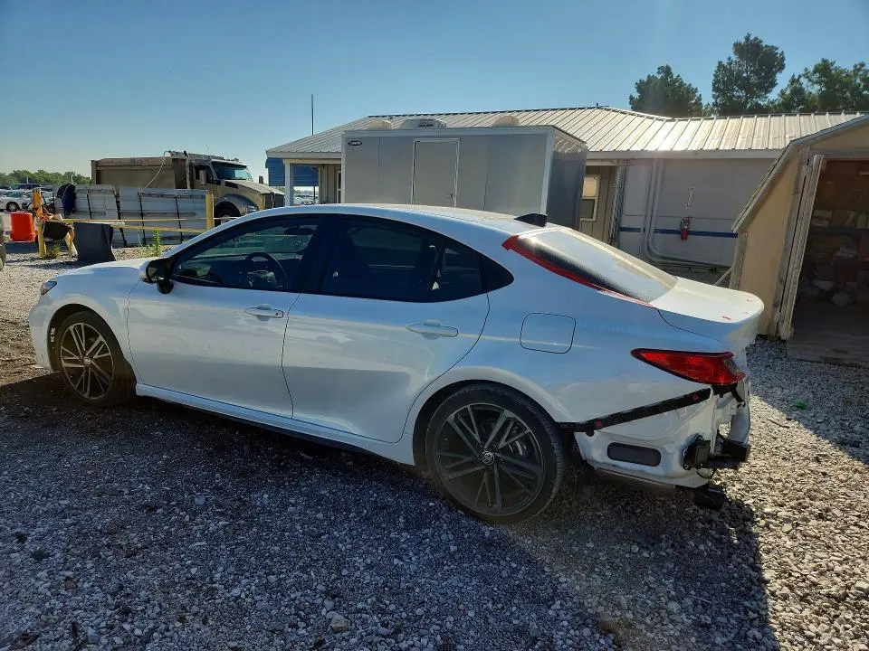 2025 TOYOTA CAMRY XSE  