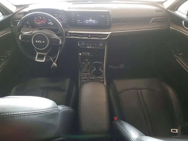 2022 KIA K5 EX  