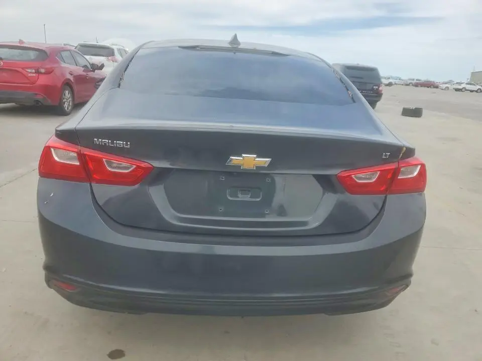 2017 CHEVROLET MALIBU LT  