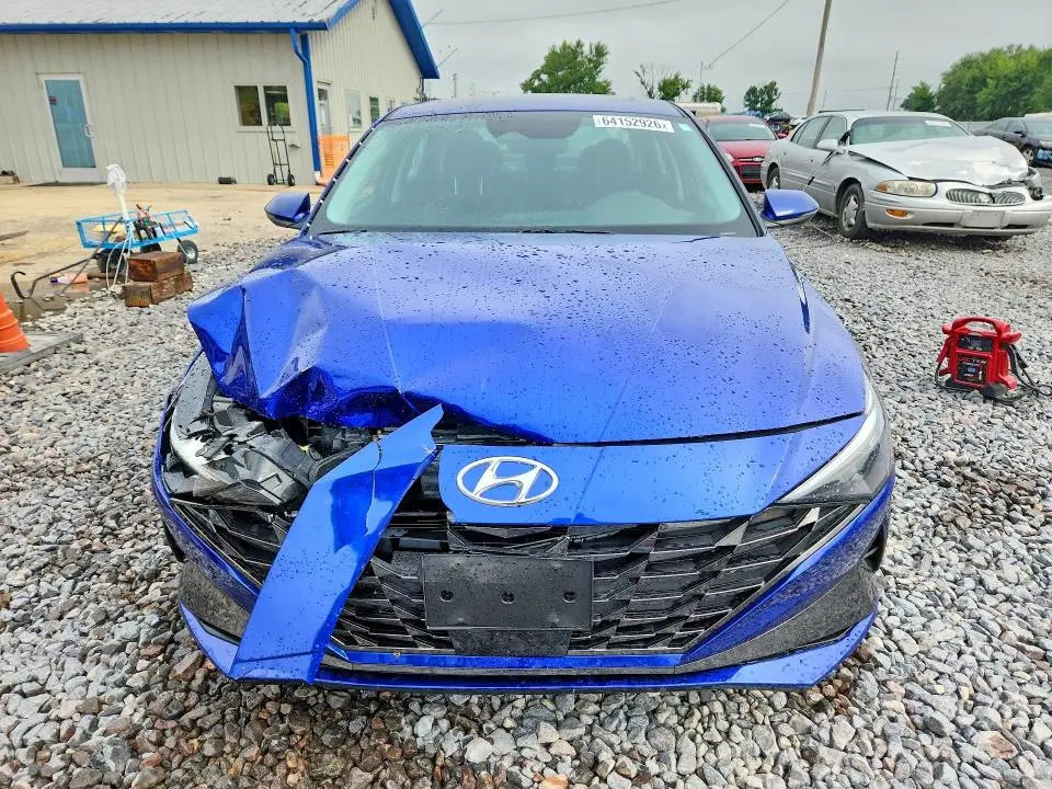 2023 HYUNDAI ELANTRA LIMITED  