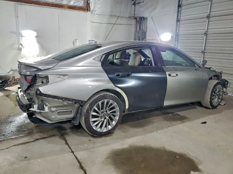 2020 LEXUS ES 300H LUXURY  