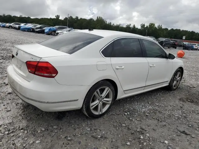 2012 VOLKSWAGEN PASSAT SEL  