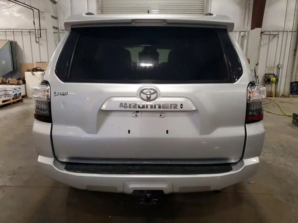 2020 TOYOTA 4RUNNER SR5 PREMIUM  