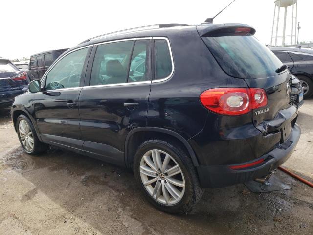 2010 VOLKSWAGEN TIGUAN SE