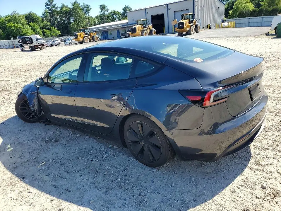 2025 TESLA MODEL 3   