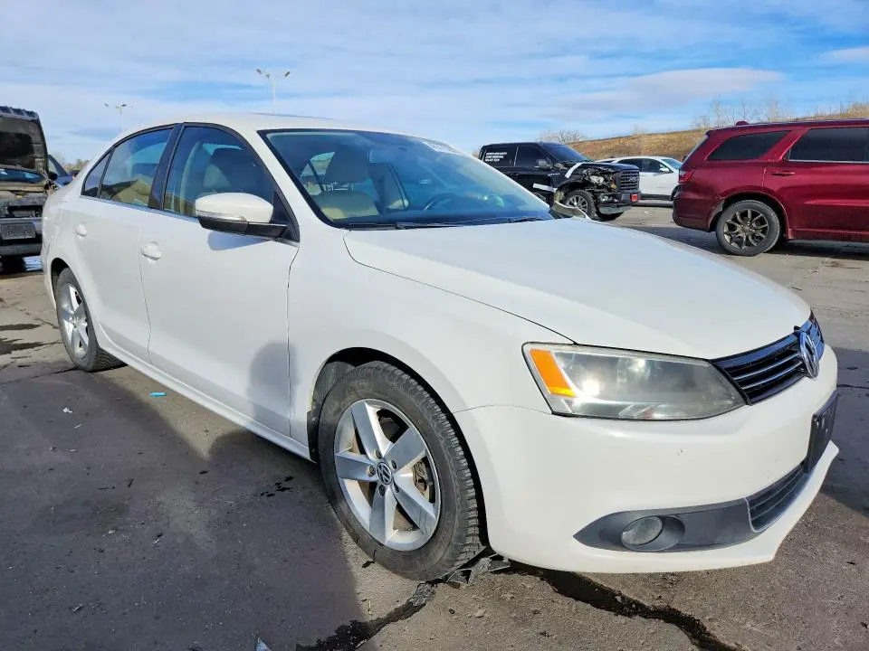 2012 VOLKSWAGEN JETTA TDI  