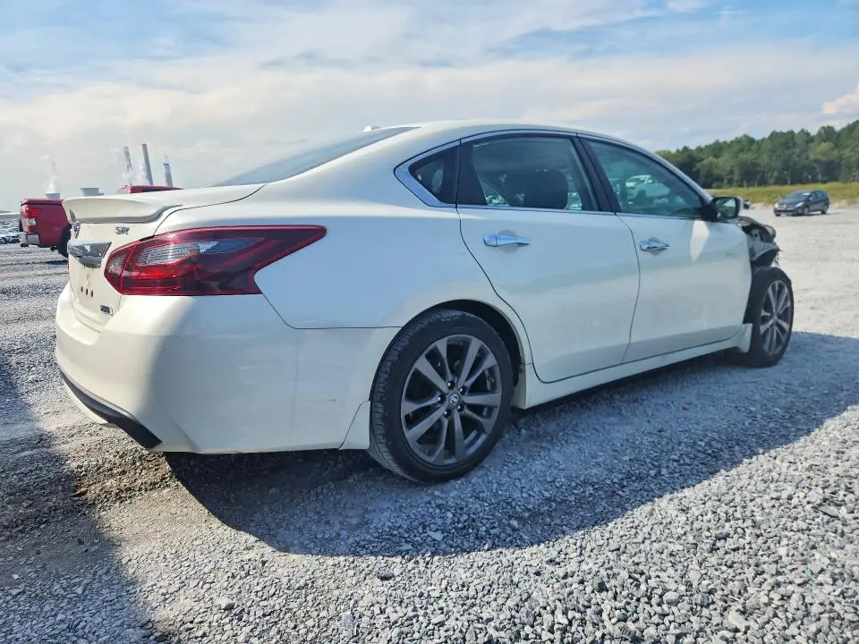 2018 NISSAN ALTIMA 2.5 SR  
