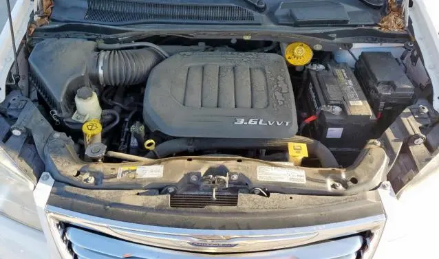 2013 CHRYSLER TOWN & COUNTRY TOURING L  
