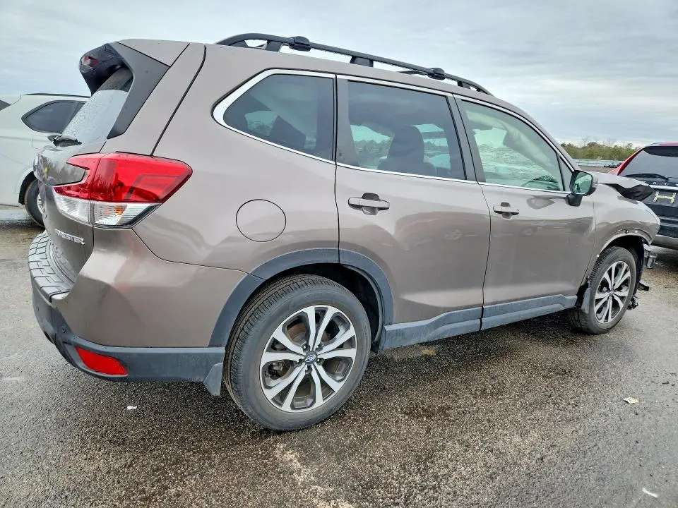 2023 SUBARU FORESTER LIMITED  
