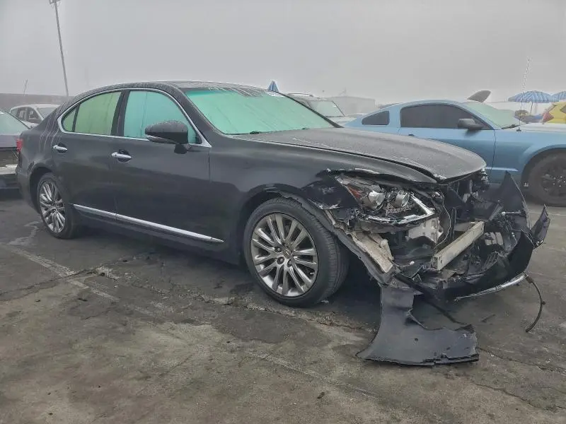 2016 LEXUS LS 460  