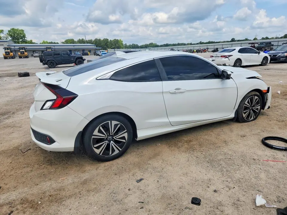 2017 HONDA CIVIC EX  