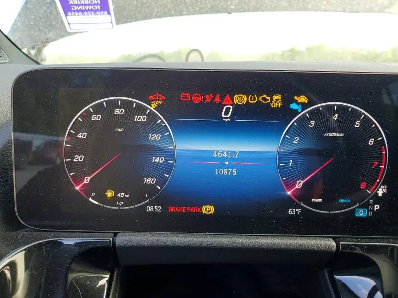 2025 MERCEDES-BENZ GLA 250  