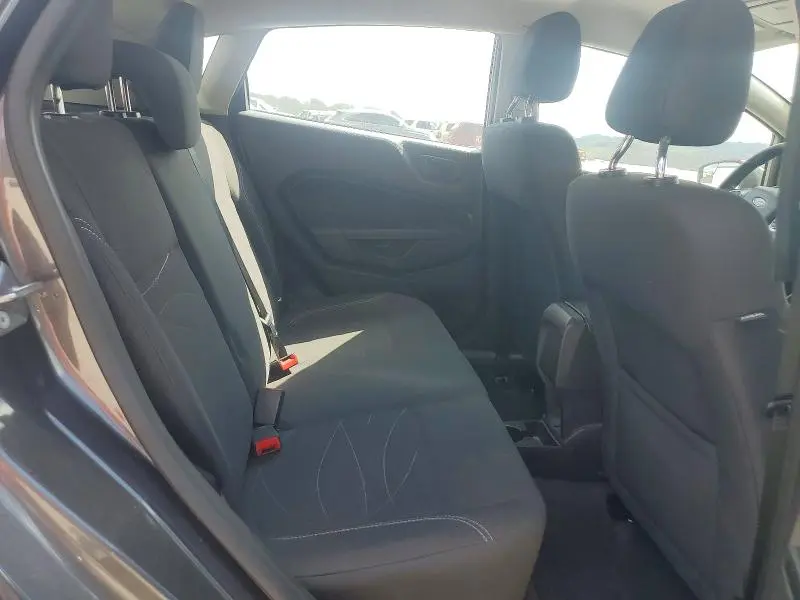 2019 FORD FIESTA SE  