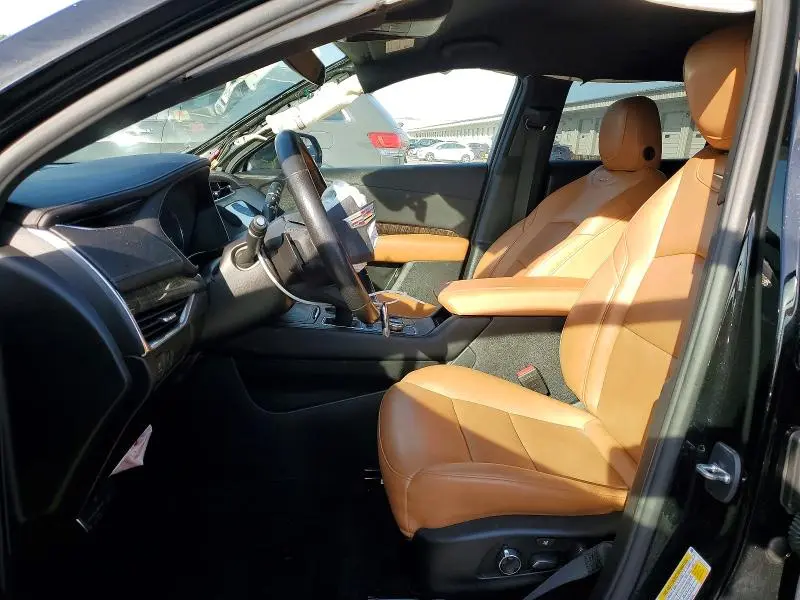 2020 CADILLAC XT4 SPORT  