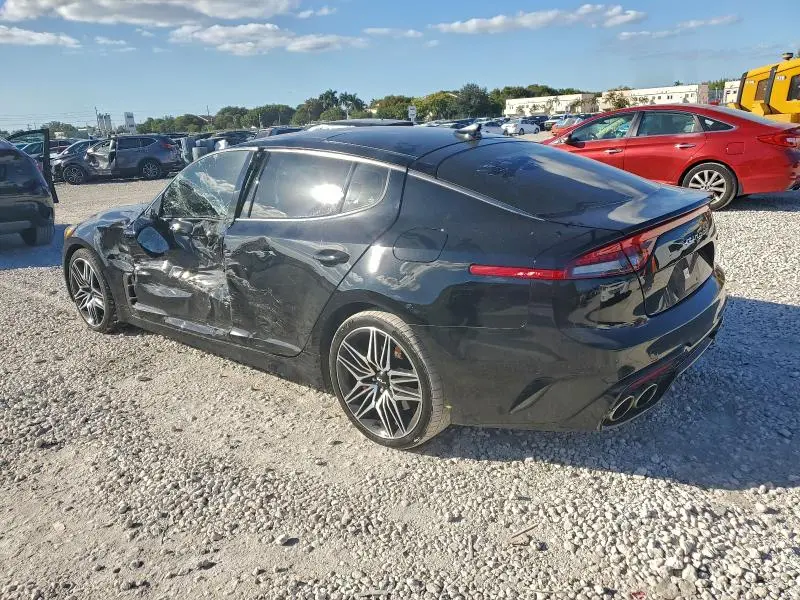 2022 KIA STINGER GT2  