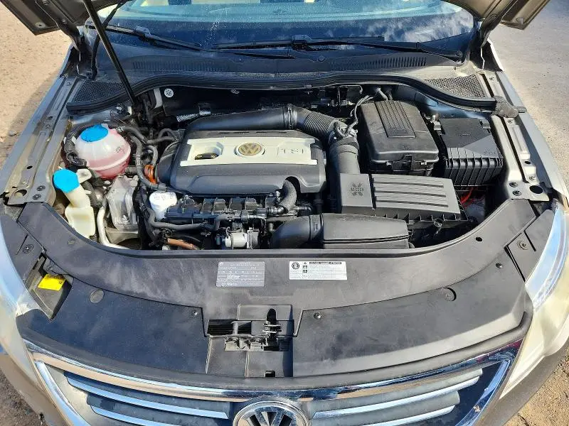 2010 VOLKSWAGEN CC LUXURY  