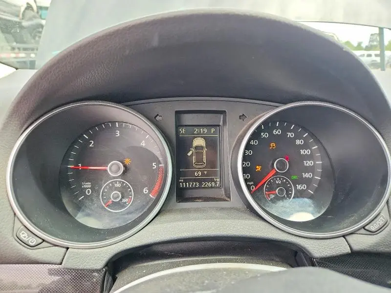 2013 VOLKSWAGEN JETTA TDI  