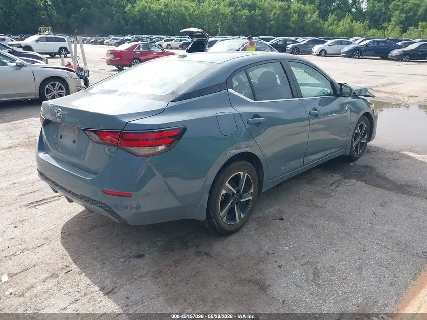 2025 NISSAN SENTRA SV