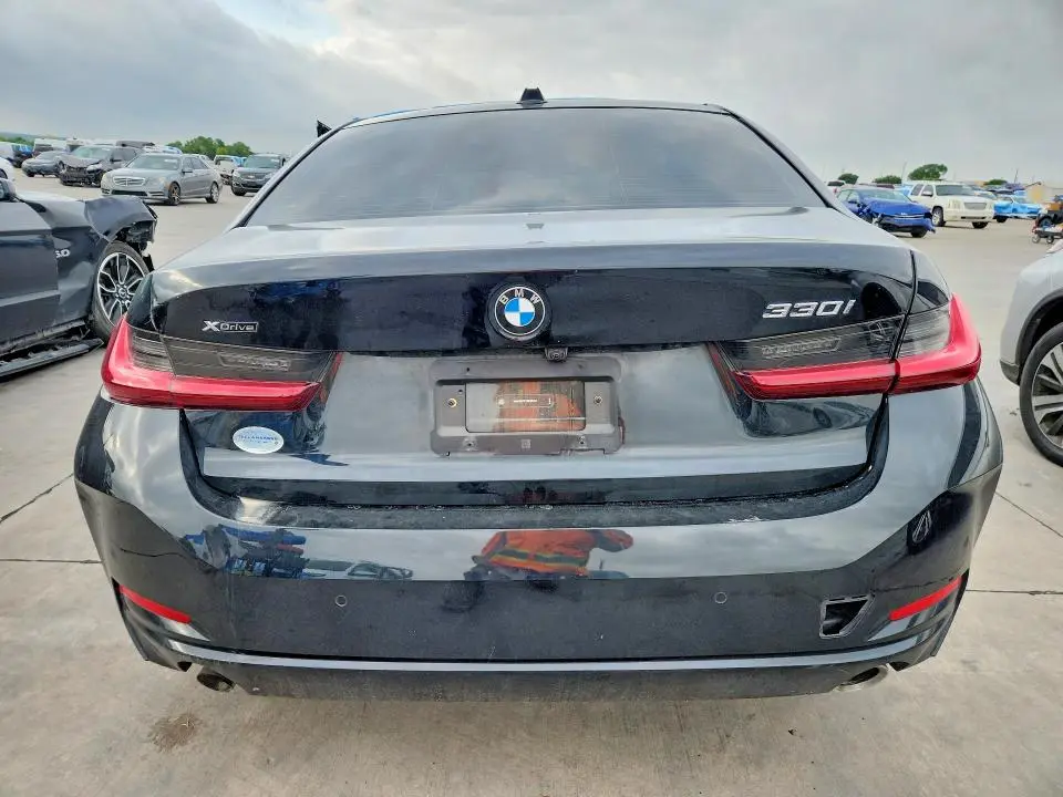 2024 BMW 330XI   