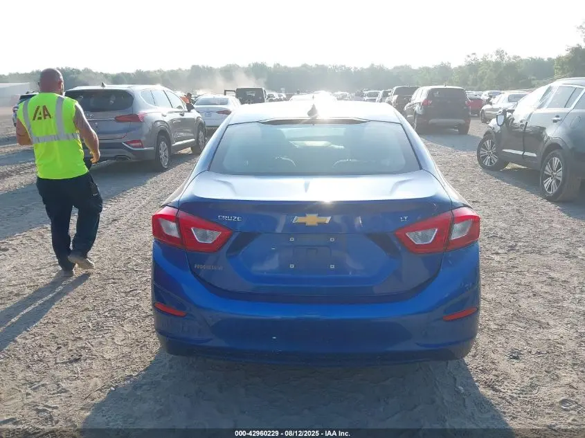 2018 CHEVROLET CRUZE LT AUTO