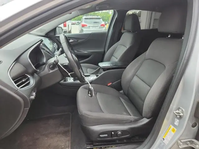 2017 CHEVROLET MALIBU LT