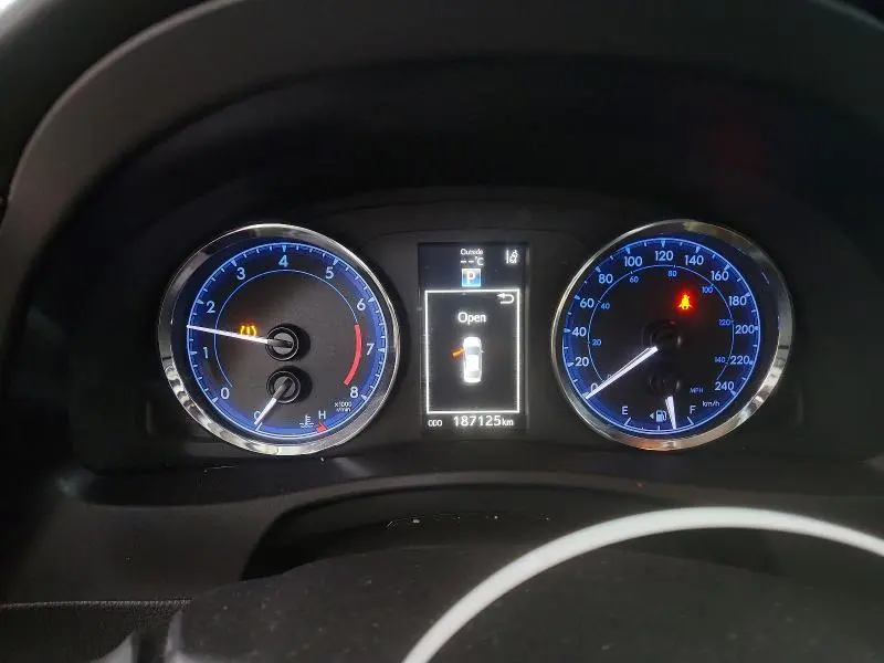 2017 TOYOTA COROLLA L  