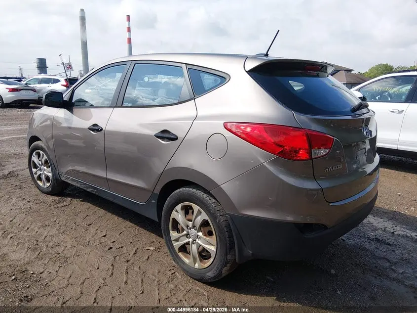 2011 HYUNDAI TUCSON GL