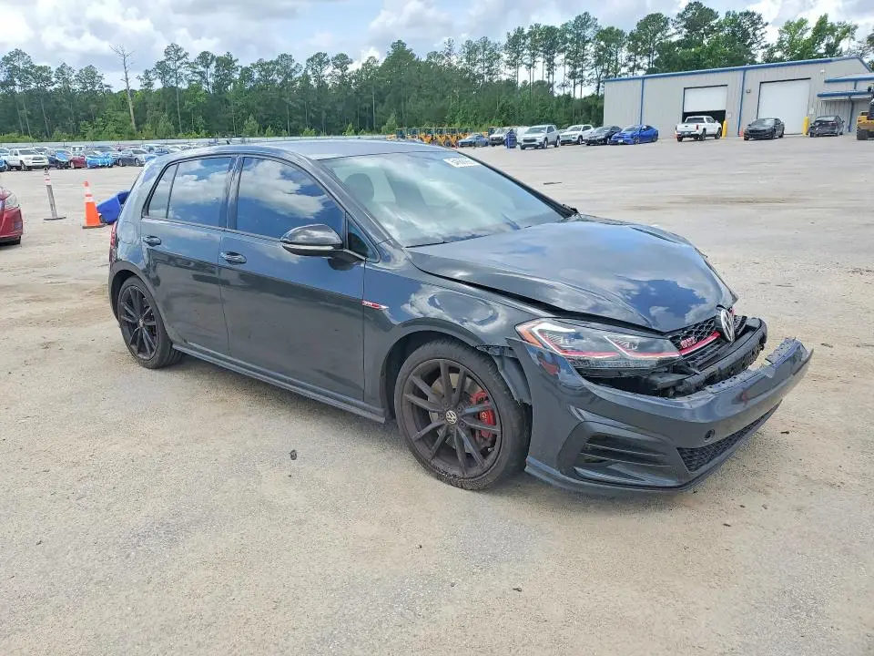 2019 VOLKSWAGEN GTI S  