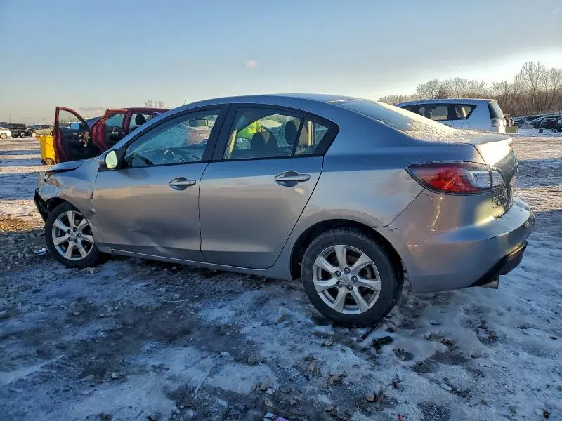 2011 MAZDA 3 I  