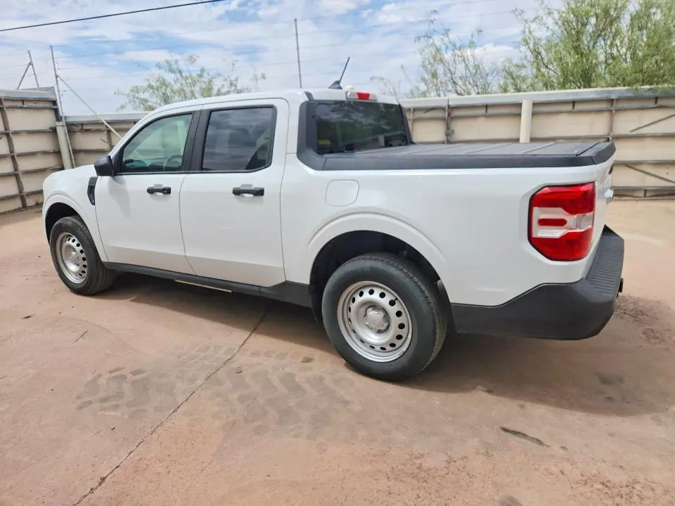 2024 FORD MAVERICK XL  