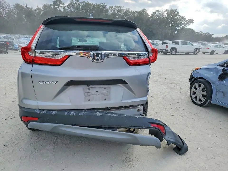 2018 HONDA CR-V LX  