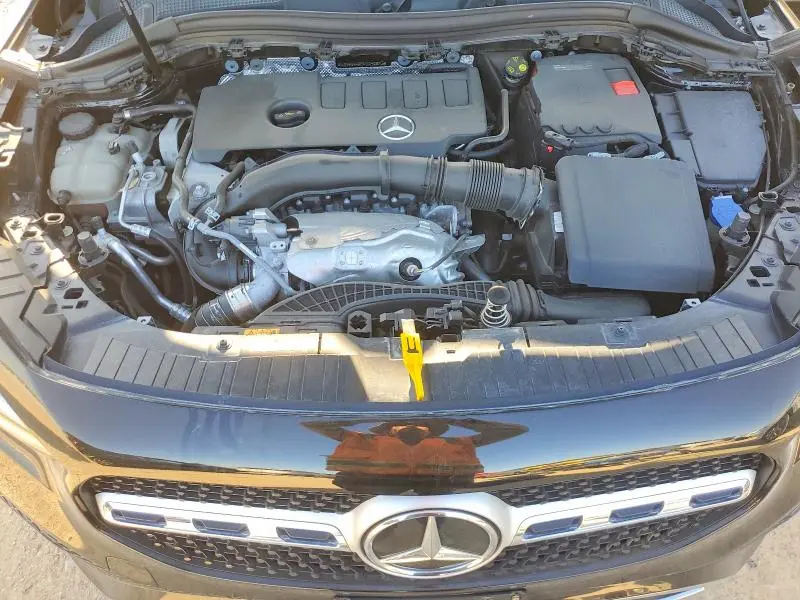 2021 MERCEDES-BENZ GLA 250 4MATIC  