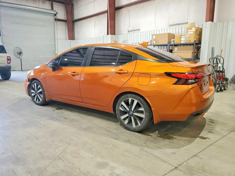 2022 NISSAN VERSA SR  