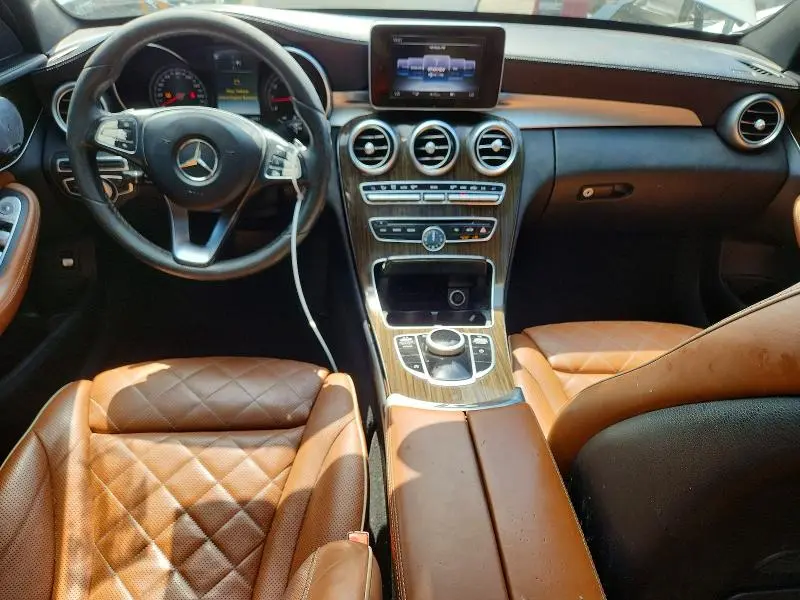 2017 MERCEDES-BENZ C 300  