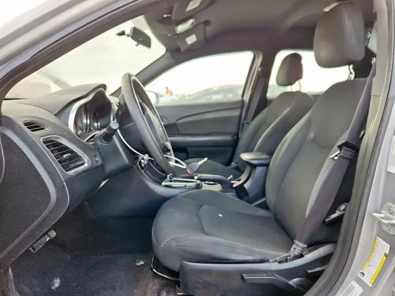 2013 DODGE AVENGER SE