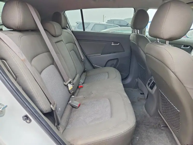 2016 KIA SPORTAGE LX  