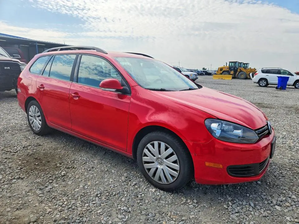 2013 VOLKSWAGEN JETTA S  