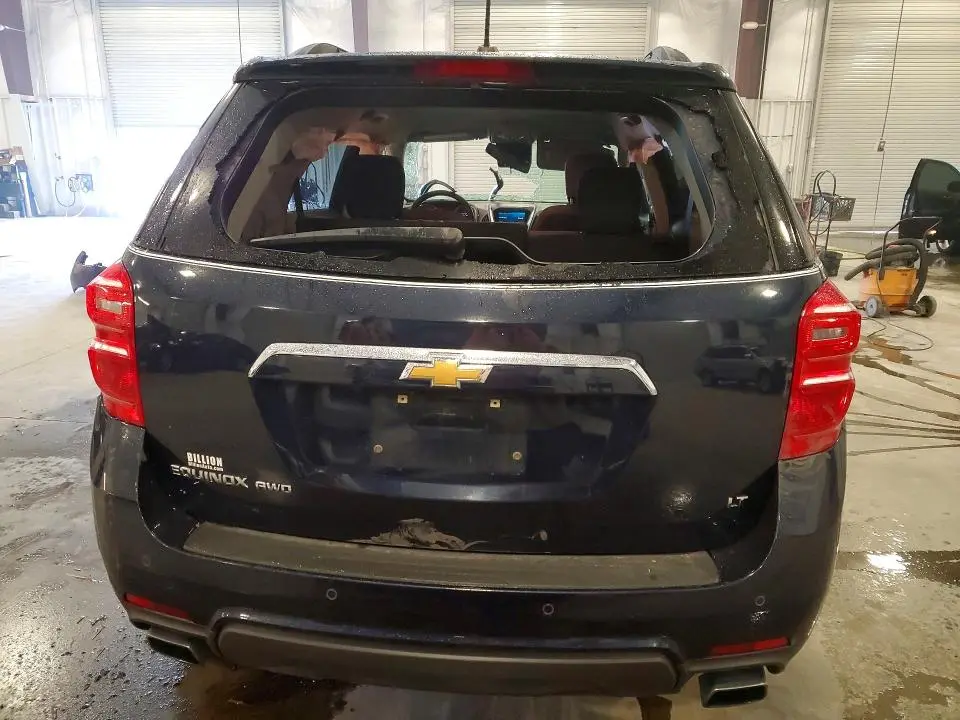 2017 CHEVROLET EQUINOX LT  