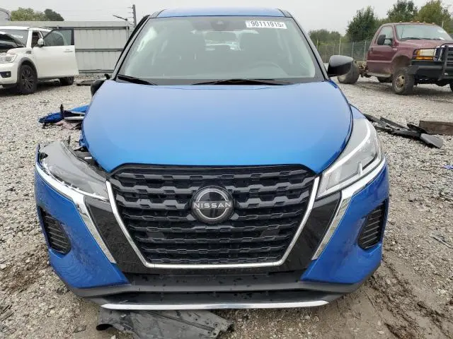 2023 NISSAN KICKS S  