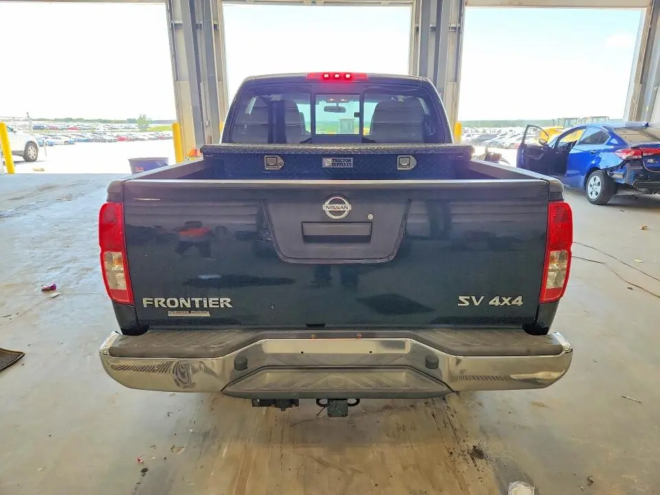 2016 NISSAN FRONTIER SV  