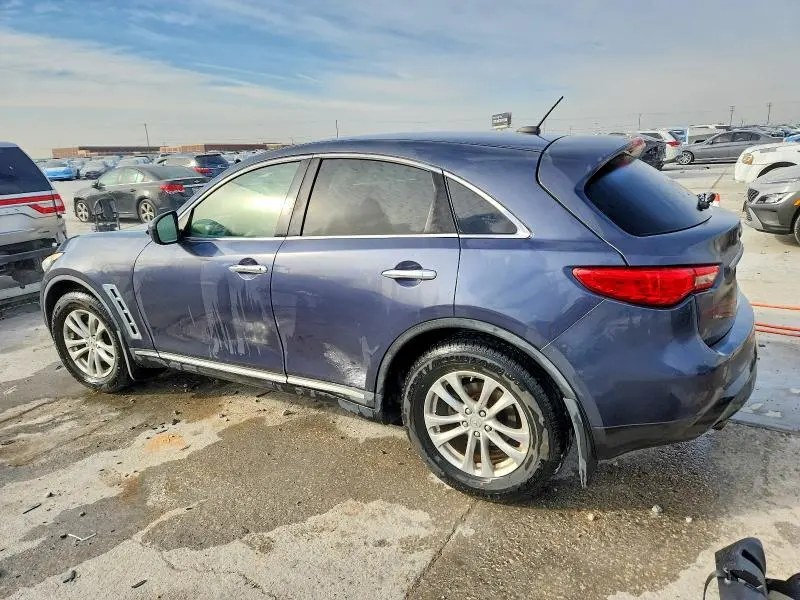 2011 INFINITI FX35   