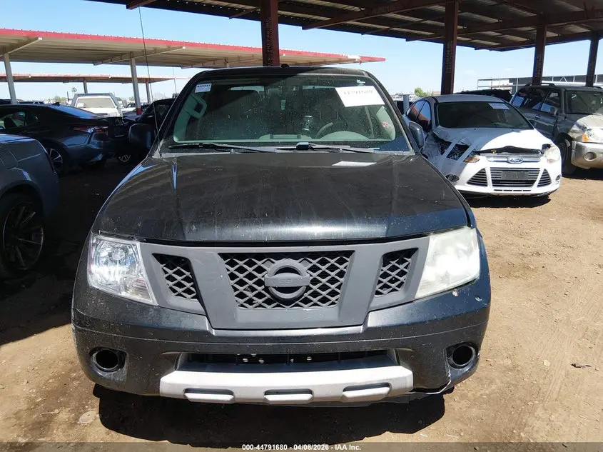 2018 NISSAN FRONTIER SV