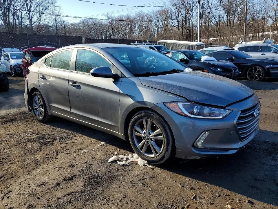 2018 HYUNDAI ELANTRA SEL  