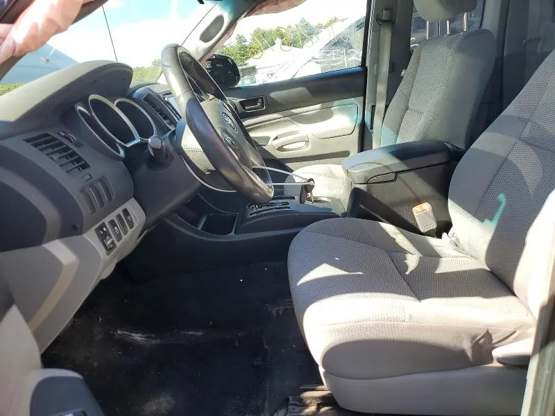 2015 TOYOTA TACOMA V6  